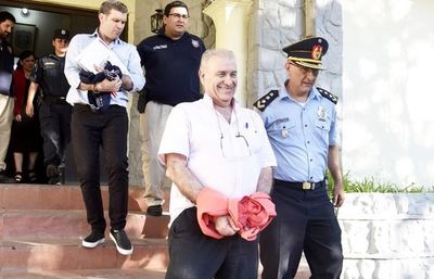Exjugador Carlos Alberto Kiese suma otra demanda por usura contra Ramón González Daher - Nacionales - ABC Color