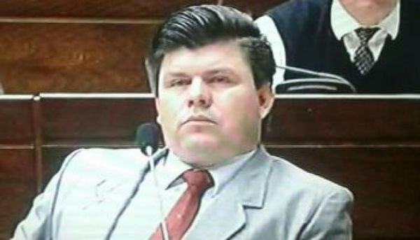 El diputado colorado Édgar Espínola dio positivo al COVID-19