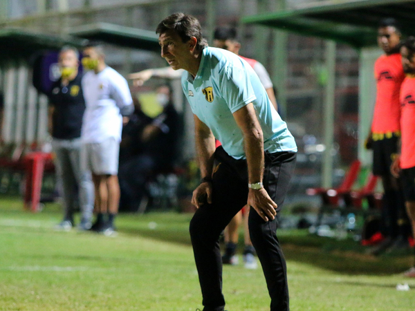 Fredy Irala con las novedades de Guaraní
