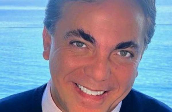 Exesposa revela las 'actitudes extrañas' de Cristian Castro: 'Tomaba la leche en mamadera' - C9N