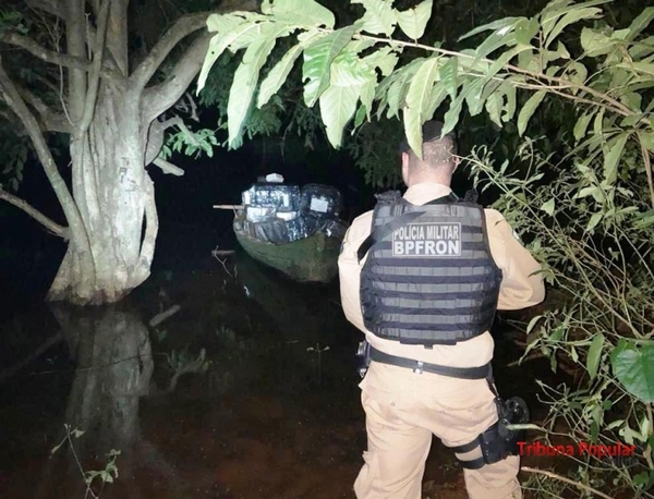 Decomisan barco lleno de MERCADERIAS en el Lago de Itaipú