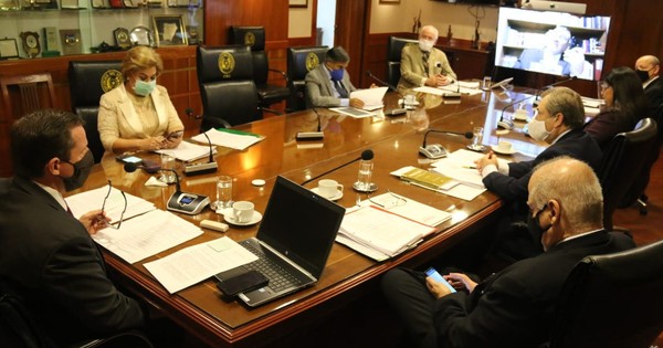 Corte tratará disputada terna para camarista civil de Asunción
