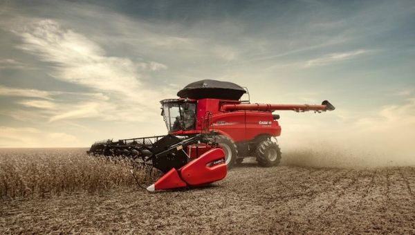 Case IH lanzó al mercado una cosechadora con sistema inteligente de regulación automática