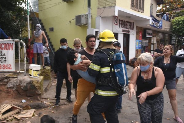 Quiso ayudar en un incendio y terminó mal | Crónica