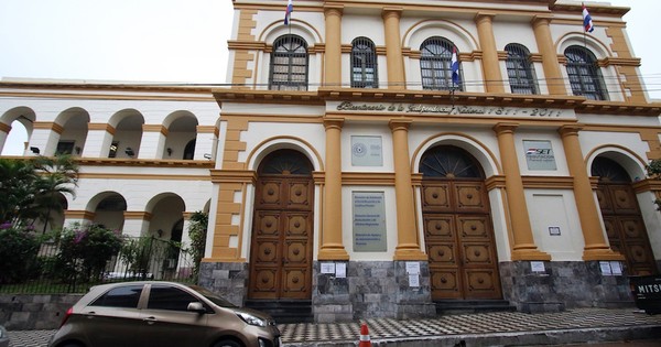 Consumo repuntó y se incrementan las recaudaciones tributarias
