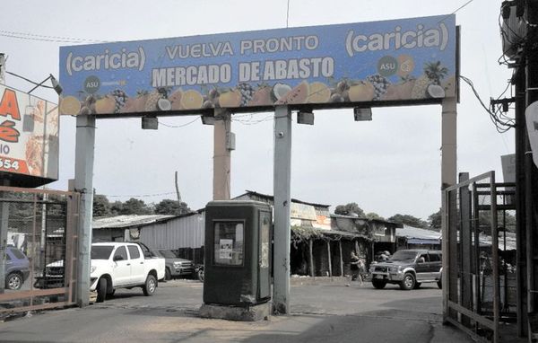 Intendente “se lava las manos” por contagios en los mercados - Nacionales - ABC Color