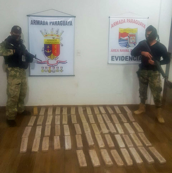 Narcos pierden otra carga de drogas a orillas del Paraná