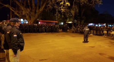 Familiares de policías y militares anuncian movilización frente al Ministerio de Hacienda » Ñanduti