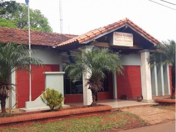 Su doña lo echó de la casa y él reclama un platal