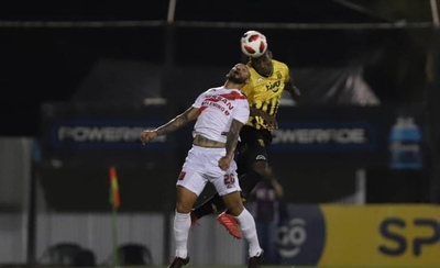 HOY / Tribunal desestima petición de Guaraní y Romaña no jugará ante Cerro