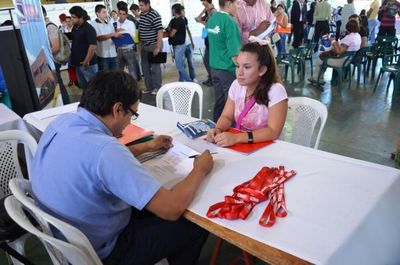Reforma del Estado: jóvenes abogan por inclusión laboral