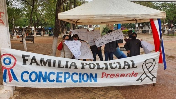 HOY / Concepción: familiares de policías protestan y exigen pago de plus prometido por el Ejecutivo
