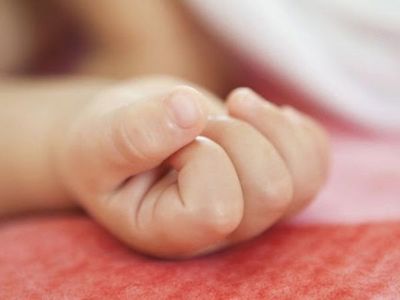 Quiso vende a su bebé y fue detenida