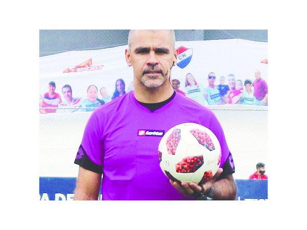 "Debió ser tarjeta roja"