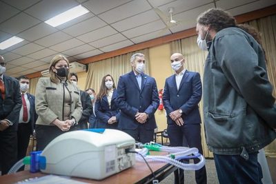 Técnicos biomédicos reciben capacitación en el manejo de respiradores - Noticde.com