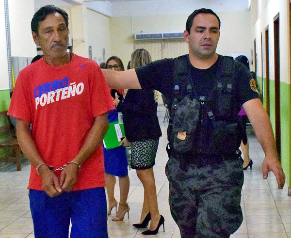 Leve pena carcelaria para padrastro violador