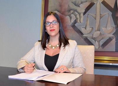 Funcionario es imputado por presentar certificados médicos de contenido falso