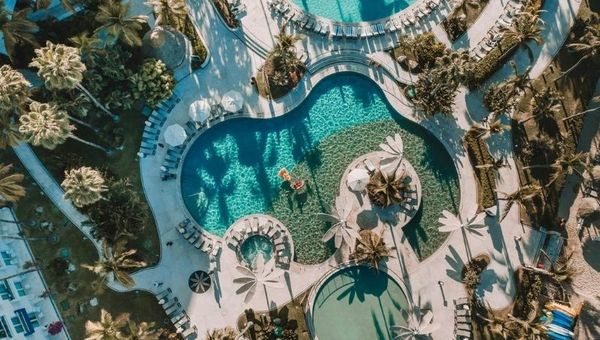 Hard Rock Hotel Vallarta es distinguida por su servicio de lujo