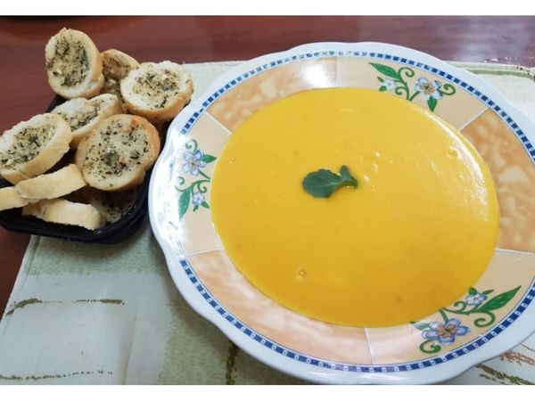Sopa crema de zapallo