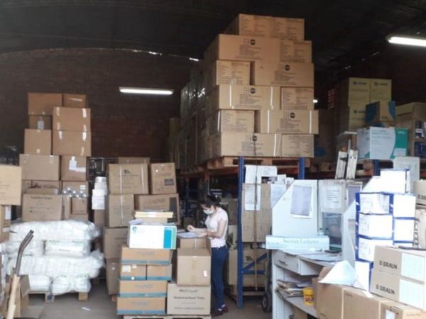 Fiscalía envía a peritaje muestras de medicamentos decomisados en CDE