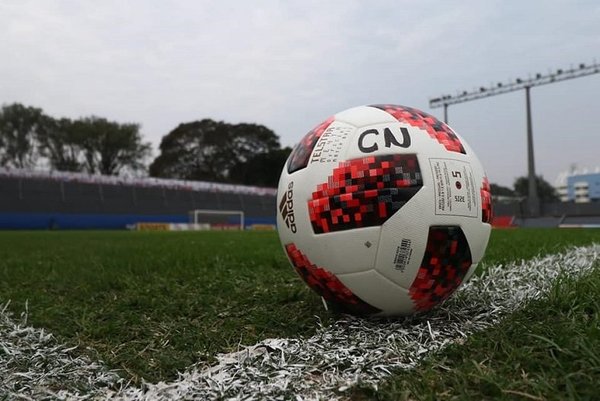 Plantel del "12" libre del Covid-19 | Noticias Paraguay
