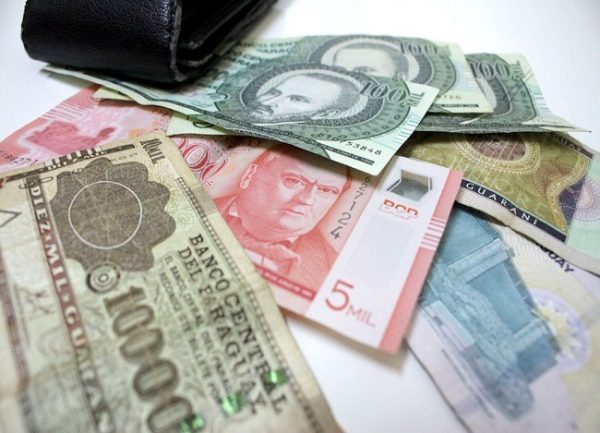 Funcionario de Itaipú falsificó certificado de defunción de su madre para cobrar Gs. 13 millones de subisidio por fallecimiento