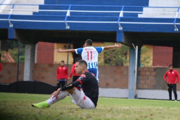 Martínez, la emoción del primer gol y la especial dedicatoria para sus abuelos