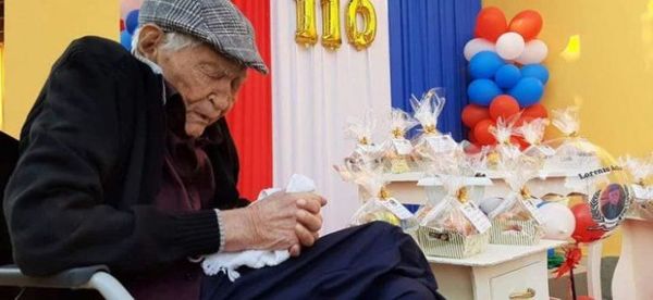 Chacoré cumplió 110 años en Yby Yaú: su vicio, el naco