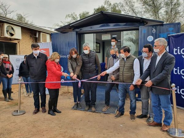 Inauguran Telecentro para mujeres en Filadelfia