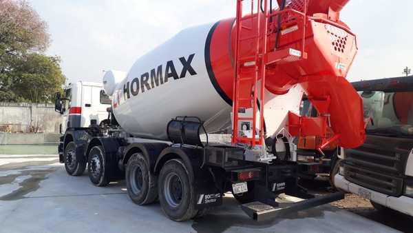 H.Petersen realiza entrega de equipos SCHWING-Stetter