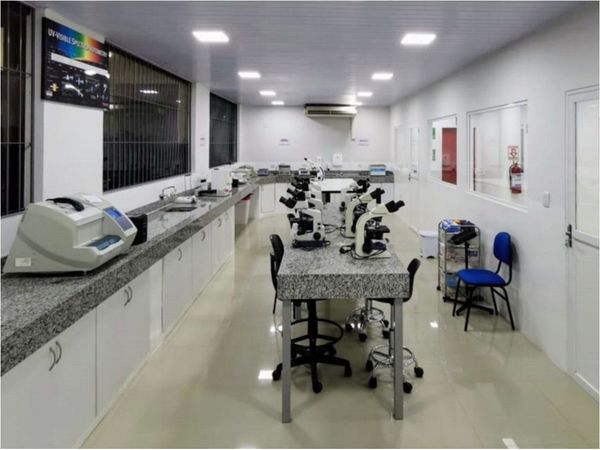 CDE procesará 600 muestras por día con nuevo laboratorio biomolecular