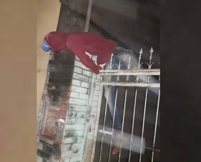 Se electrocutó cuando salía de una casa ajena | Crónica