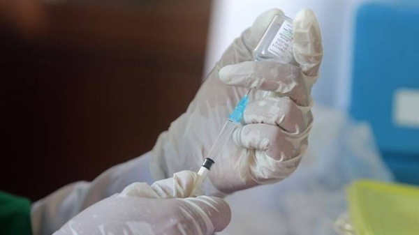 HOY / Vacuna rusa ya tiene comprador: Vietnam reserva 150 millones de dosis