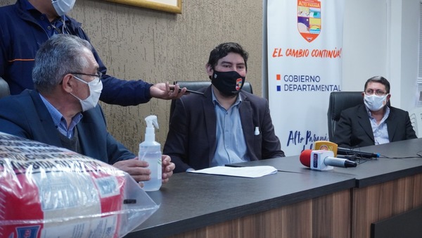 Kits de alimentos serán distribuidos a alumnos de 45 escuelas más de CDE