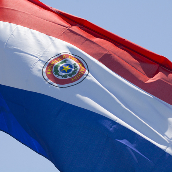 Día de la bandera paraguaya, la tricolor que nos honra » Ñanduti
