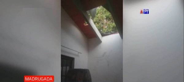 Destechan una casa en Luque para desvalijarla | Noticias Paraguay