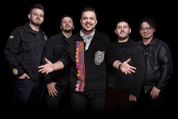 Víspera musical en un aniversario diferente de Asunción » Ñanduti