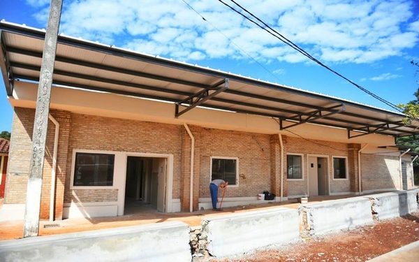 Obras en hospital de Franco con 82% de avance