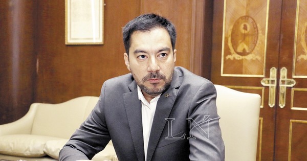 “La economía requiere inyección urgente para reactivarse”, sostiene exviceministro