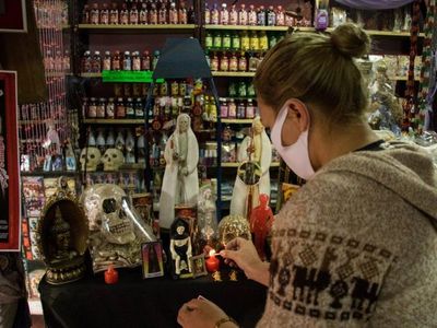 Mejor San Judas Tadeo que San La Muerte, dicen