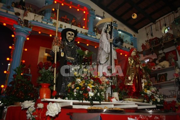 “MILAGRO” DE SAN LA MUERTE: “A mi amigo le clavaron, no sangró y la herida cerró sola” | Crónica