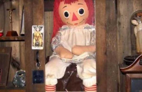 La verdad sobre la 'desaparición' de la muñeca Annabelle desde el museo de los Warren - C9N