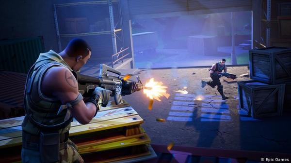 Fortnite declara la guerra a Apple y Google, que retiran el juego de sus tiendas