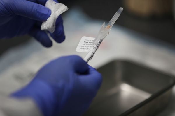 Repatriado escapó del hotel salud donde cumplía cuarentena para hacer compras - Nacionales - ABC Color