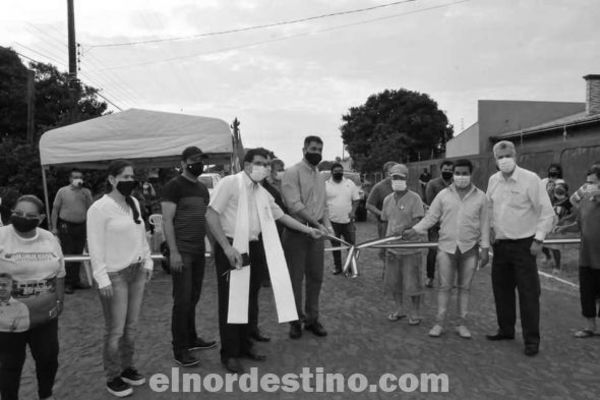 Se inauguraron obras de empedrado en la fracción San Ramón, mejorando la calidad de vida de numerosos vecinos del lugar