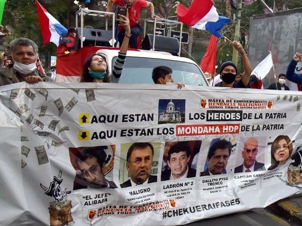 Manifestación contra la corrupción e impunidad en el Gobierno de Abdo