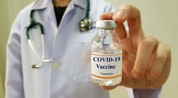 Prometedora vacuna de Oxford sigue en fase tres