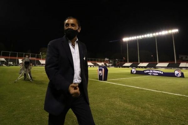 ¿El técnico Ramón Díaz seguirá en Libertad?