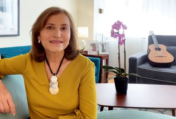 Berta Rojas ofrece otra sesión en casa - Espectáculos - ABC Color