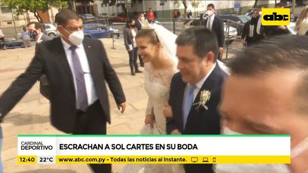 Escrache en la boda de la hija de Horacio Cartes - ABC Noticias - ABC Color